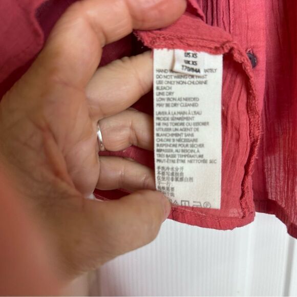 Free People dusty rose, earthy tone color short, flowy, light weight blouse S - Picture 9 of 11